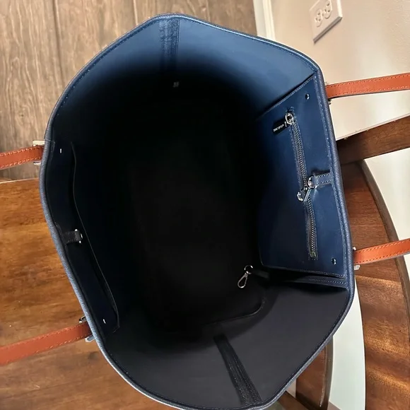 Michael Kors Striped Navy and White Tote - Picture 5 of 6